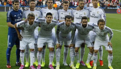 9游-“荒野追风：沙漠上演的速度与激情”，一部荒野沙漠枪战动作片