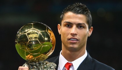 九游娱乐-体育界大咖：台球赛事引发业内关注，台球运动员排名前十名