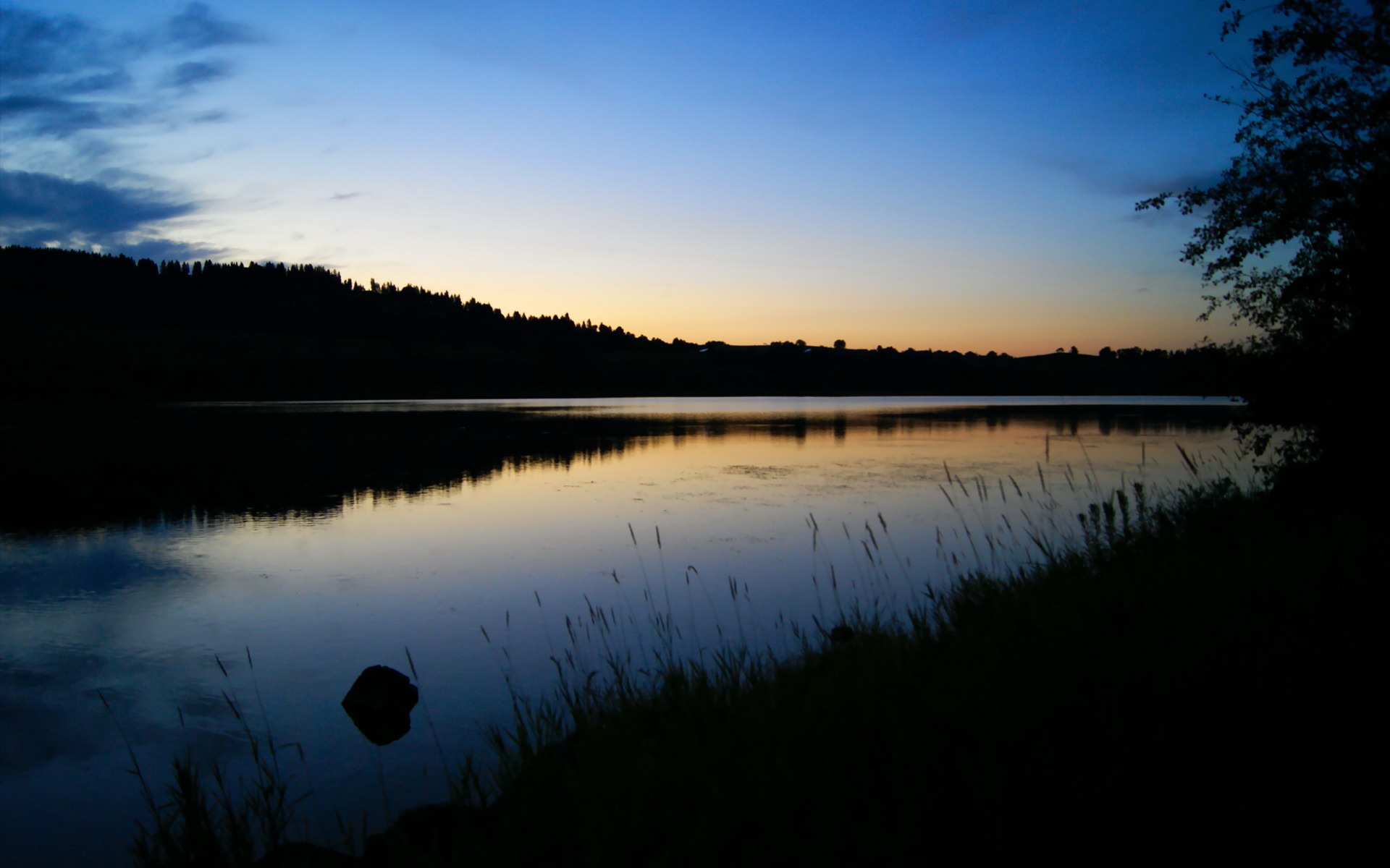 J9九游会-国际米兰锋线效率提升持续扩大优势,国际米兰常用阵型